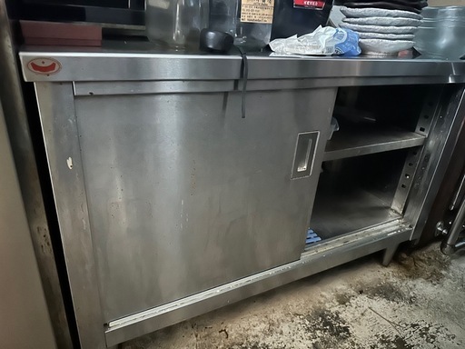 業務用作業台収納付き❗️早い者勝ち‼️