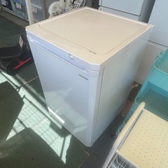 【リサイクルサービス八光】2022年製　アイリスオーヤマ　冷凍庫 85L IUSD-9B-W
