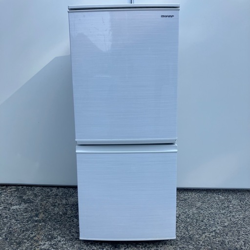 冷蔵庫 シャープ 137L 2020年製