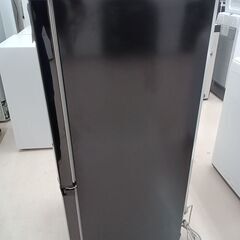 お値段見直しました！★ジモティ割あり★ MITUBISHI 2ドア冷蔵庫 MR-P15C 146L 18年製 動作確認／クリーニング済み TC5161