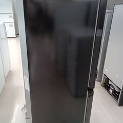 お値段見直しました！★ジモティ割あり★ MITUBISHI 2ドア冷蔵庫 MR-P15C 146L 18年製 動作確認／クリーニング済み TC5161