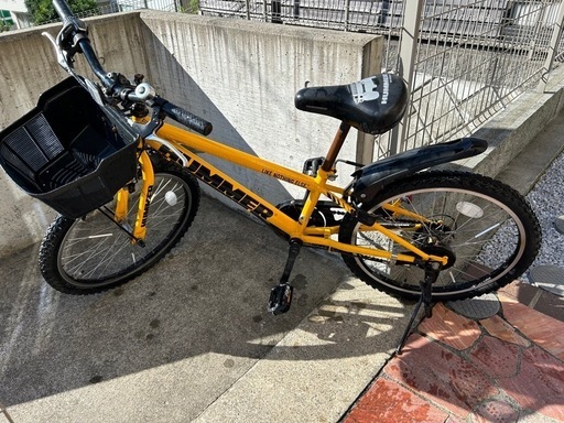 子供用自転車 黒と黄色 スポーティ 子供用自転車 黒と黄色 スポーティ