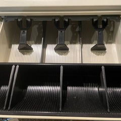 ■中古品 シャープ 電子レジスタ XE-A147-W 鍵付き 動作問題なし レジ 店舗■