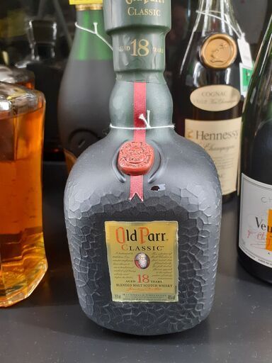 【A01】ウイスキー オールドパー 18年 750ml 46度