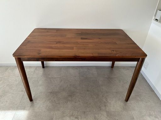 家具の大丸　ダイニングテーブル　定価113.800