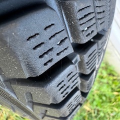 175/80R15 スタッドレスタイヤ ４本セット