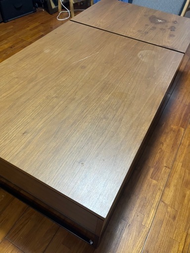 ニトリの昇降テーブル（中古）