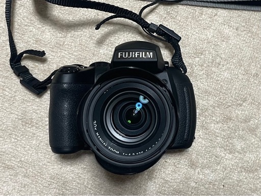 デジタルカメラ FUJIFILM FINEPIX HS30EXR