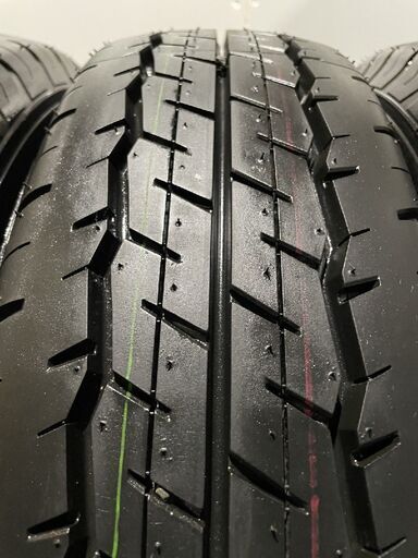DUNLOP SP175N 195/80/15 ノーマルに交換 のパーツレビュー 