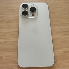 iPhone15 Pro 256GB ホワイトチタニウム