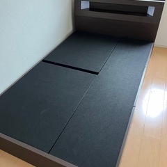 ベットフレーム（セミダブル） 