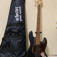 フェンダージャズベースUSA1973年頃のもの。シリアルナンバー4073xx。