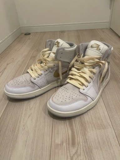 美品です！！[NIKE]Air Jordan 1 Zoom CMFT2 Grey Gold