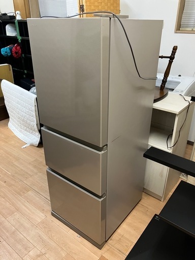 【引取】HITACHI 日立 冷蔵庫 265L R-27KV-1 取扱説明書付き 2020年製 動作確認済み