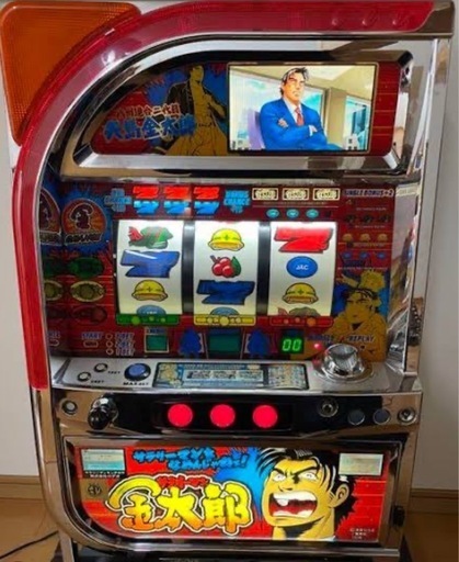 アミューズ　スロット　４号機