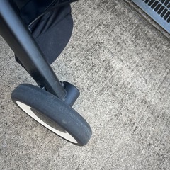 サイベックス　　　　リベル　ベビーカー