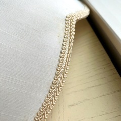 ２２、ランプ　ライト　照明　巨大　豪華　洋風　アンティーク　寝室　ベッドサイド