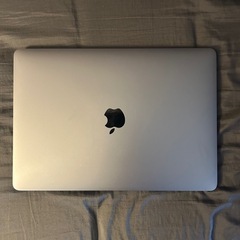 Apple MacBook Pro 2020 8gb 13インチ