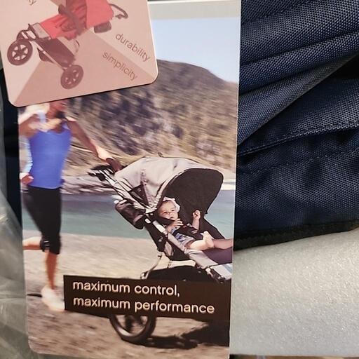 未使用ベビーカーランニングバギーTerrain Buggy NAVE md2-T101 マウンテンバギー バギー 子供用品 メーカー価格11万円 未使用ベビーカーランニングバギーTerrain Buggy NAVE md2-T101