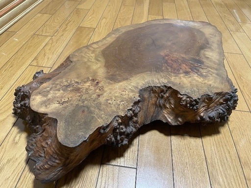 一枚板の机