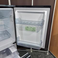 7008‼️配送設置は無料🙌‼️定価59,800円✨最新2023年製✨つけかえドア✨SHARP 152L 2ドア 冷蔵庫