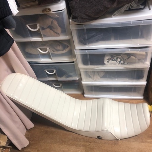 ゼファー 三段シート