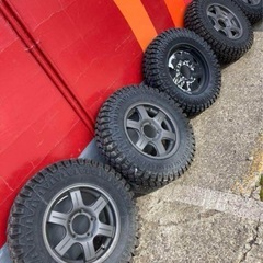 値下げしました！マキシス　315/70R17 4本　バリ溝 ランクル等に！ホイール付属しません。 値下げしました！マキシス 315/70R17 4本 バリ溝 ランクル等に