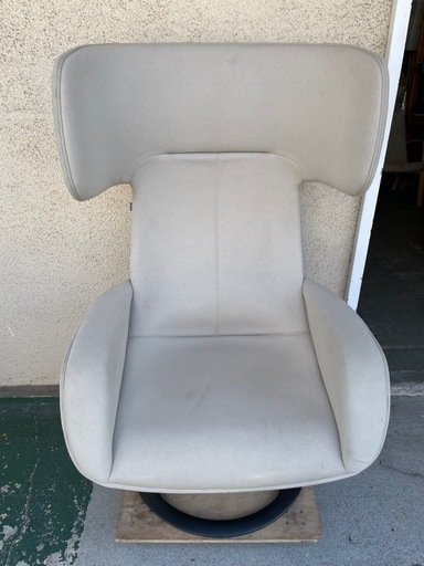 中古　 オカムラ　okamura　ライブス　パーソナルチェア　ミーティングチェア　エグゼクティブチェア