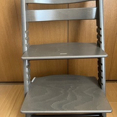 ベビーチェア ストッケ