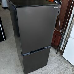 【動作保証あり】SHARP シャープ 2022年 SJ-D15H 152L 2ドア冷凍冷蔵庫【管理KRR650】 動作保証あり】SHARP シャープ 2022年 SJ-D15H 152L 2ドア冷凍冷蔵庫