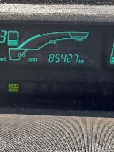 断捨離の為出品！燃費抜群！ トヨタ アクア:平成24年式 ※傷あります