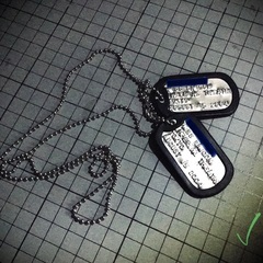 滅多に市場に出ない激レア品！　  2004帝国劇場公演のミュージカルミスサイゴンのUSAカンパニーよりいただいたドッグタグ 滅多に市場に出ない激レア品！ 2004帝国劇場公演のミュージカルミス