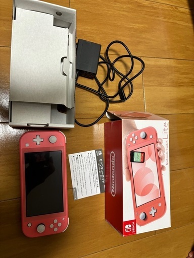 任天堂Switchライト