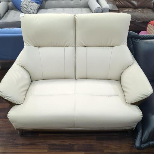 ニトリ　合成皮革　2人がけソファ　中古品
