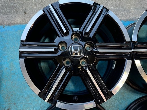 状態良好 ホンダ ヴェゼル 純正 16インチ 7j +50 PCD114.3 ブラック