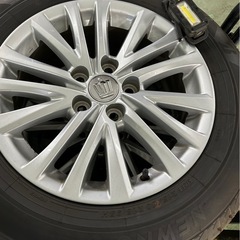 クラウン 215/60R16 スタッドレス マークX カムリ シーマ ウィンダム クラウン 215/60R16 スタッドレス マークX カムリ シーマ ウィンダム