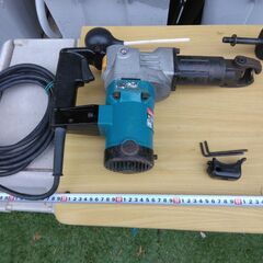 マキタ　Makita　35mmハンマードリル　HR3520  刃5本付き　50-60Hz 1050W  ケース付き　中古