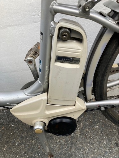 1264送料無料エリア多数！安心保証付き！安全整備済み！電動自転車 