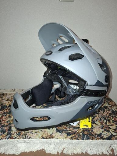 その他 bell super 3r mips