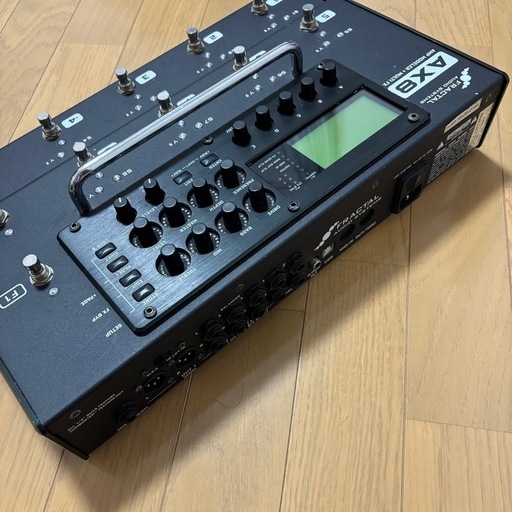 fractal audio systems AX8/フロアアンプモデラー