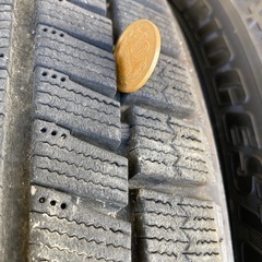 スタッドレスタイヤ175/65R15  4本　ブリヂストンREVO GZ