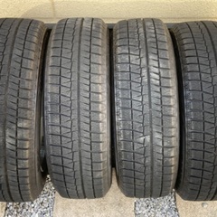スタッドレスタイヤ175/65R15  4本　ブリヂストンREVO GZ