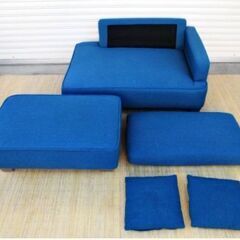 リビングソファ(オットマン付き)　クッション2個付き　ブルー系　ローソファ　ファブリックソファ　カウチソファ　新生活　ひとり暮らし リビングソファ(オットマン付き) クッション2個付き ブルー系