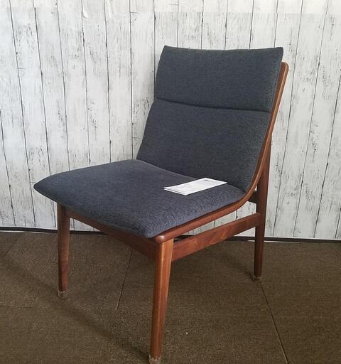L-chair チェア ダイニングチェア カバーリング ウォールナット 無垢材 アームレス sd260u　中古品　No2