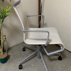 カッシーナチェア