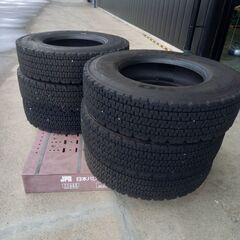 トラックスタットレスタイヤ　≪冬の季節に備えを≫