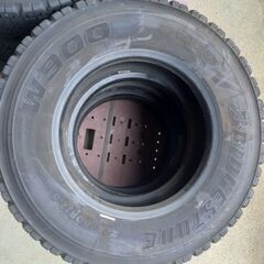 トラックスタットレスタイヤ　≪冬の季節に備えを≫