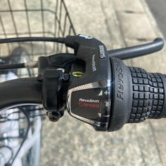 新品★未使用　シティサイクル 26インチ　シマノ製6段変速　マットホワイト
