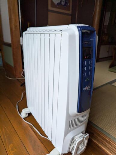 デロンギ オイルヒーター　QSD0915-MB