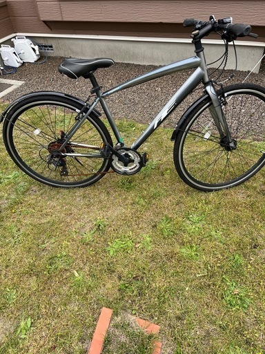 自転車　クロスバイク　　　　　切り替え6段\n